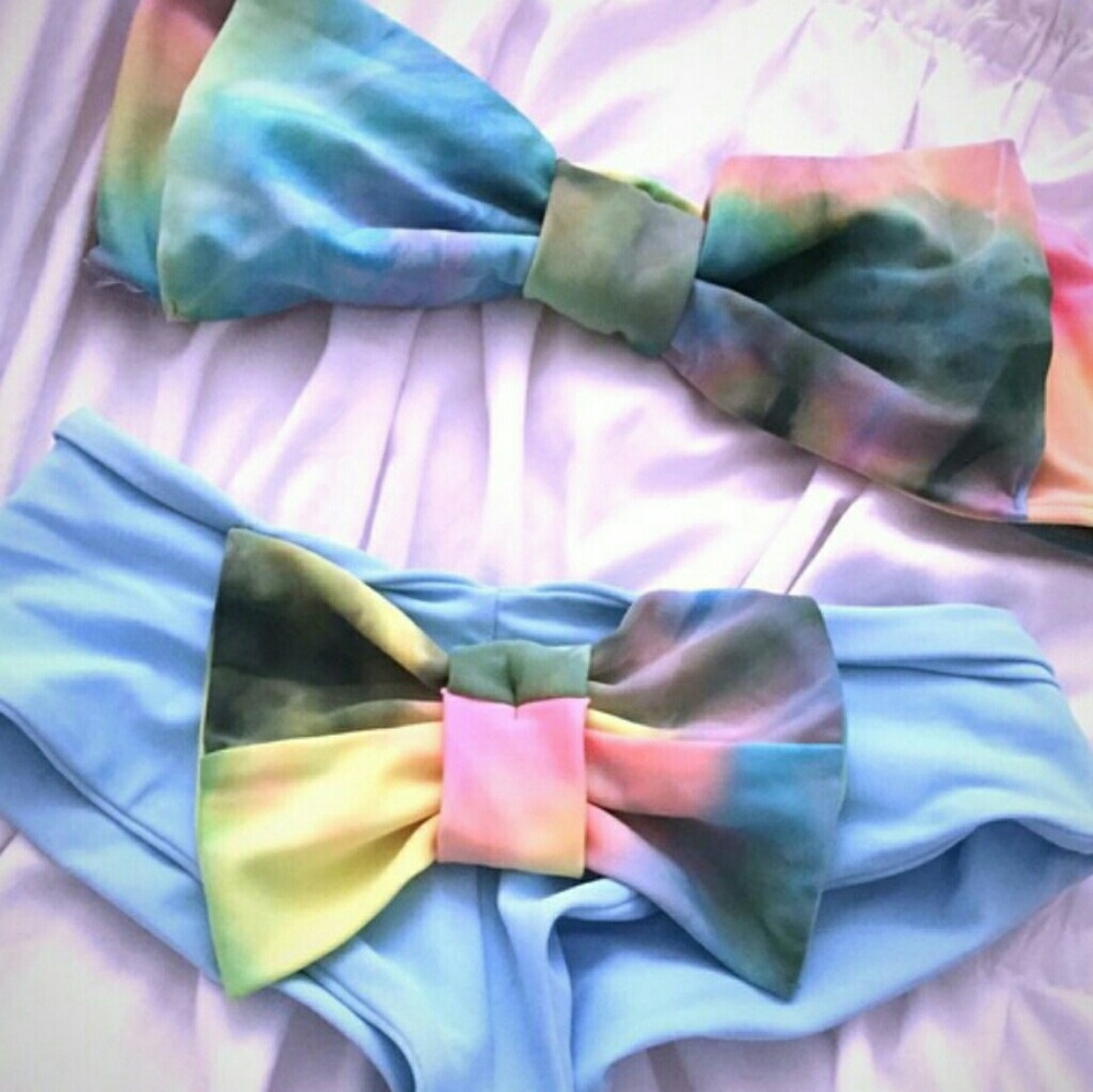 Lolli tie die bottoms